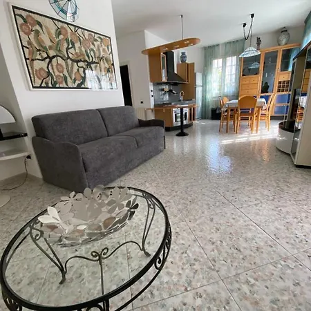 Casa Antonella Apartment *